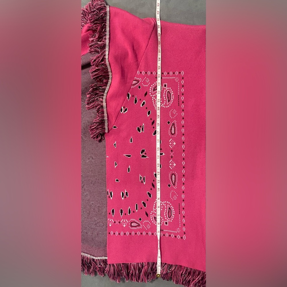 Pink Bandana Pattern Knit Cardigan Fringe Trim Open Front Sweater One Size - Picture 6 of 7